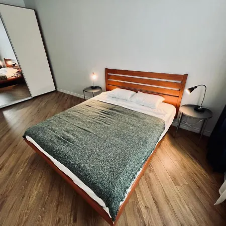 Apartment Two Bedroom In The Old Town *