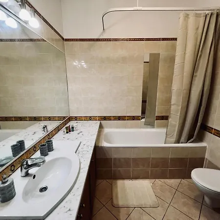 Two Bedroom In The Old Town