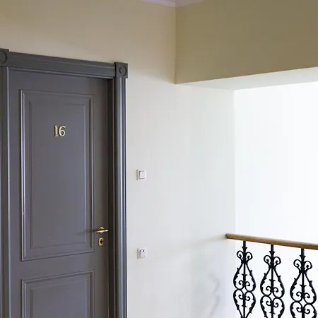 Two Bedroom In The Old Town Apartment