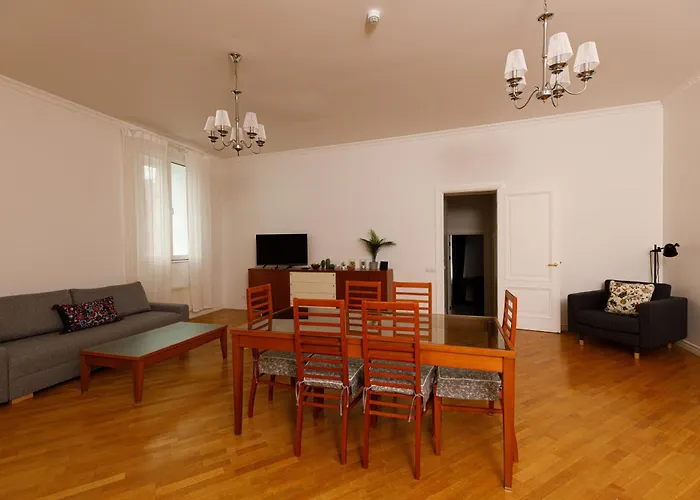 Apartament Two Bedroom In The Old Town *